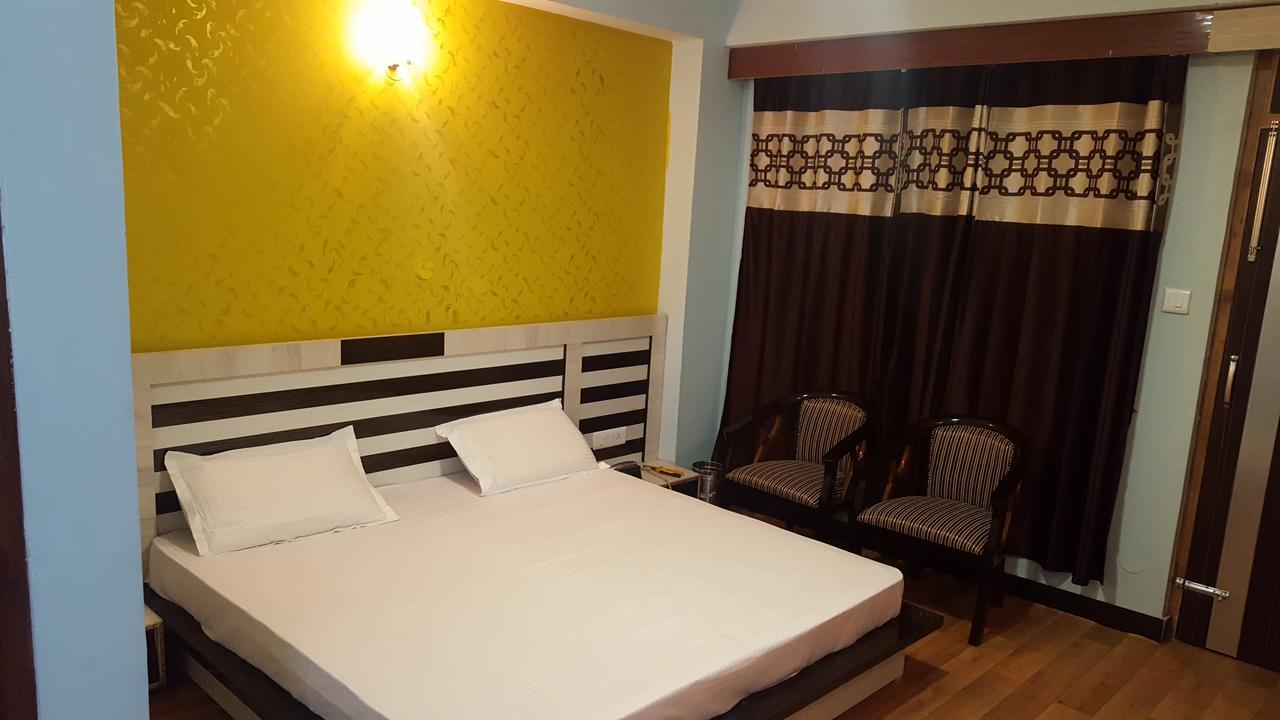The Shyam Regency Hotel Nárkanda Kültér fotó