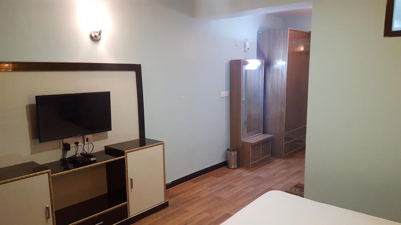 The Shyam Regency Hotel Nárkanda Kültér fotó